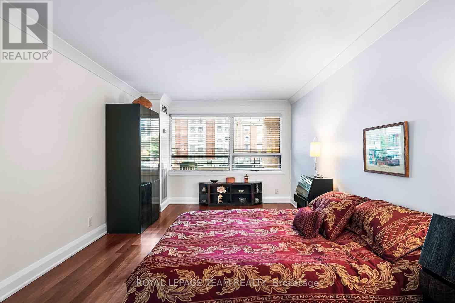 Photo 26 of 207 151 Bay Street, Ottawa ON