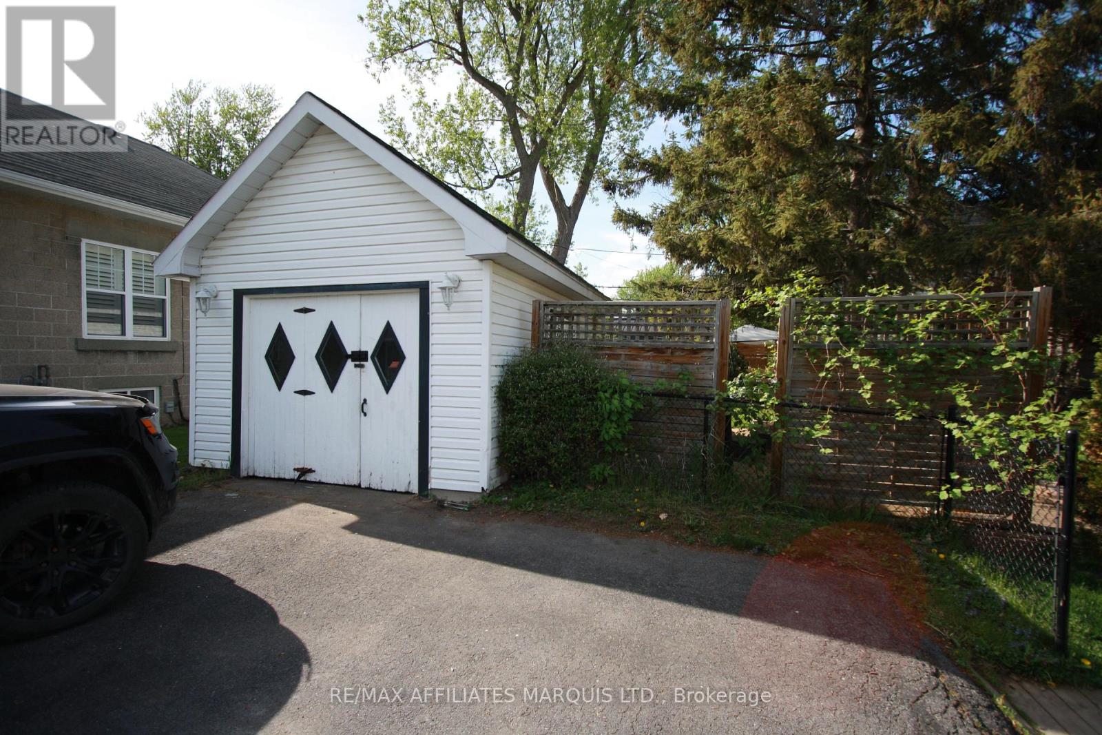 Photo 21 of 444 York Street, Cornwall ON