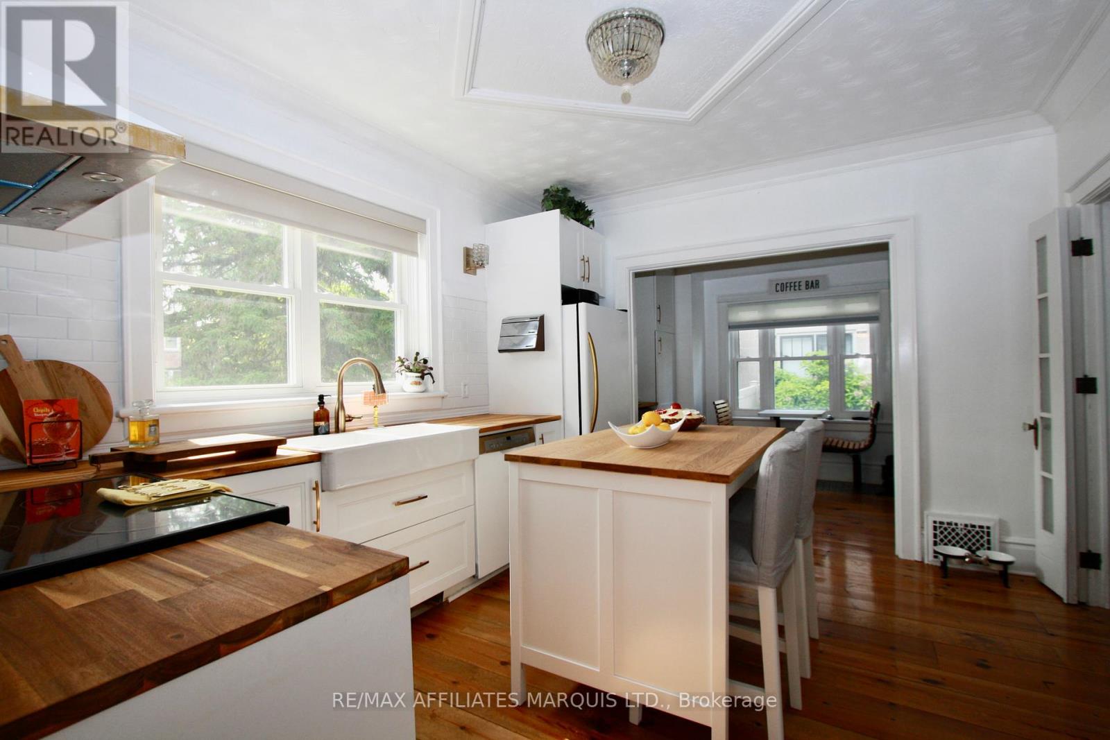 Photo 6 of 444 York Street, Cornwall ON