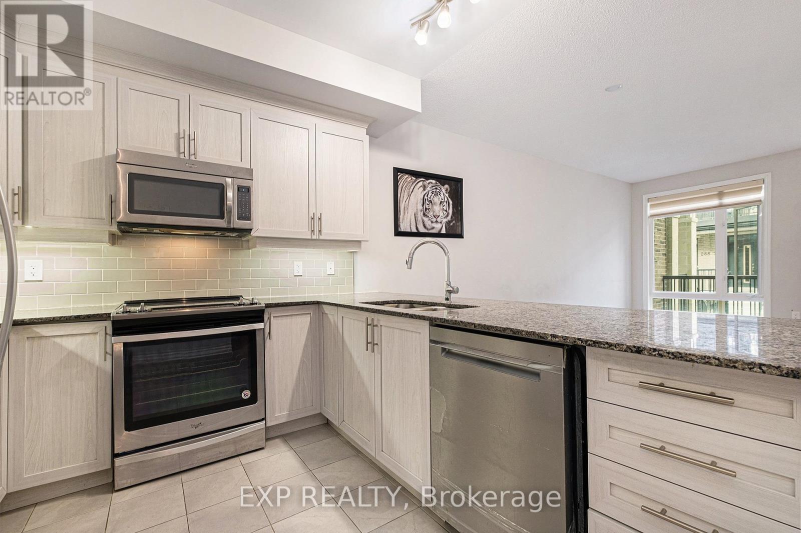 Photo 24 of 274 Pembina Private, Ottawa ON