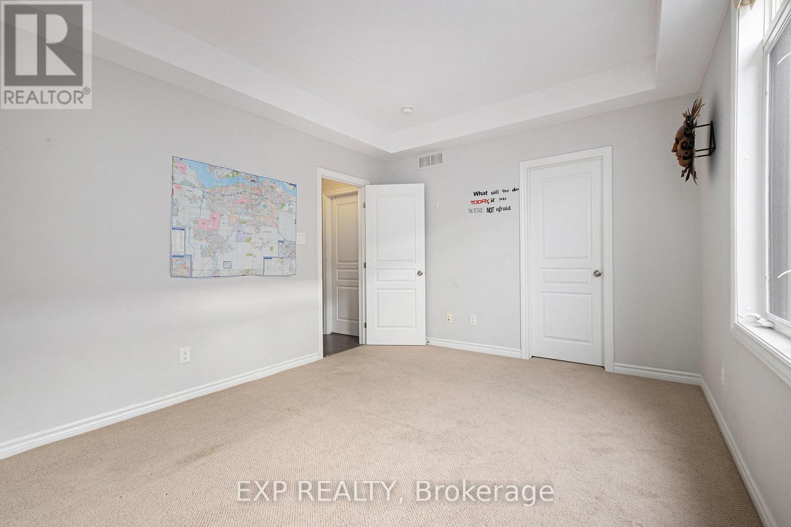 Photo 19 of 274 Pembina Private, Ottawa ON
