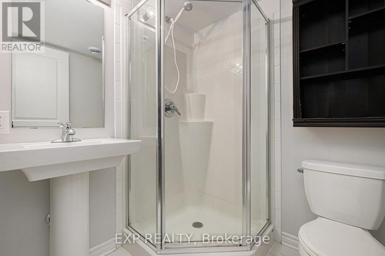Photo 1 of 274 Pembina Private, Ottawa ON