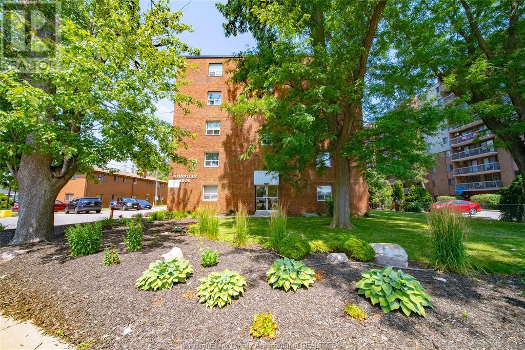 Photo 7 of 3905 Riverside Drive East Unit 203, Windsor ON