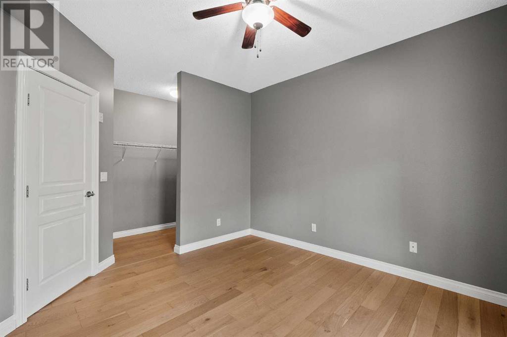 Single Family House for Sale in   Rockyledge View NW Rocky Ridge Calgary 