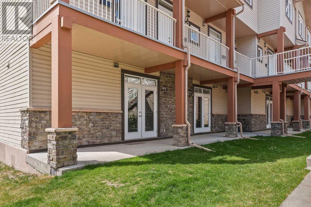 Single Family House for Sale in   Rockyledge View NW Rocky Ridge Calgary 
