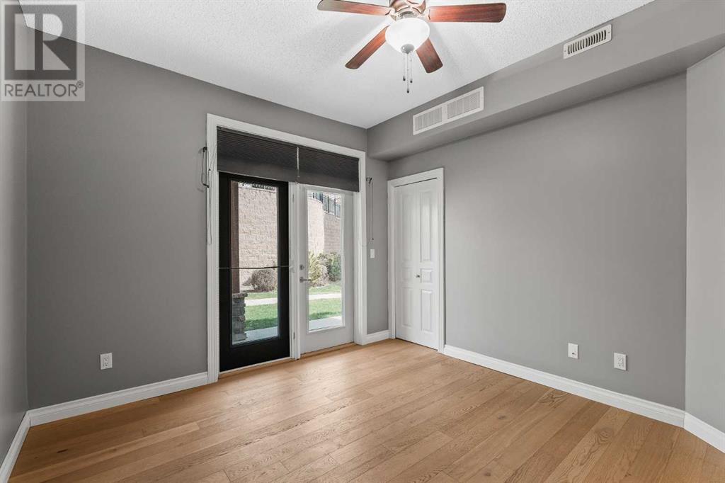 Single Family House for Sale in   Rockyledge View NW Rocky Ridge Calgary 
