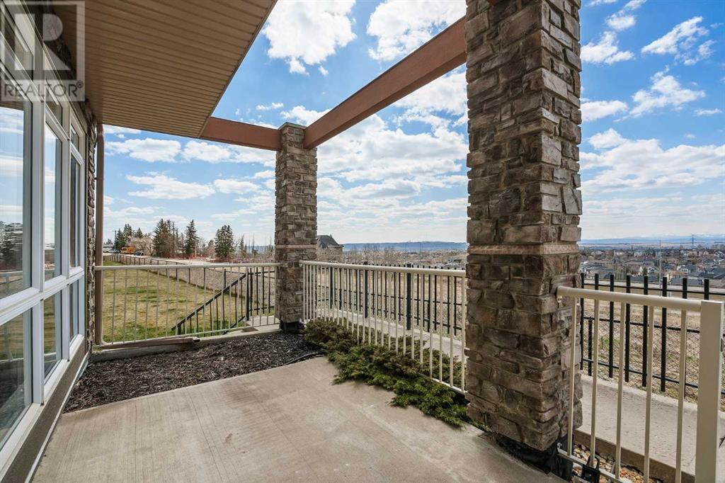 8, 153 Rockyledge View NW, Calgary, Alberta