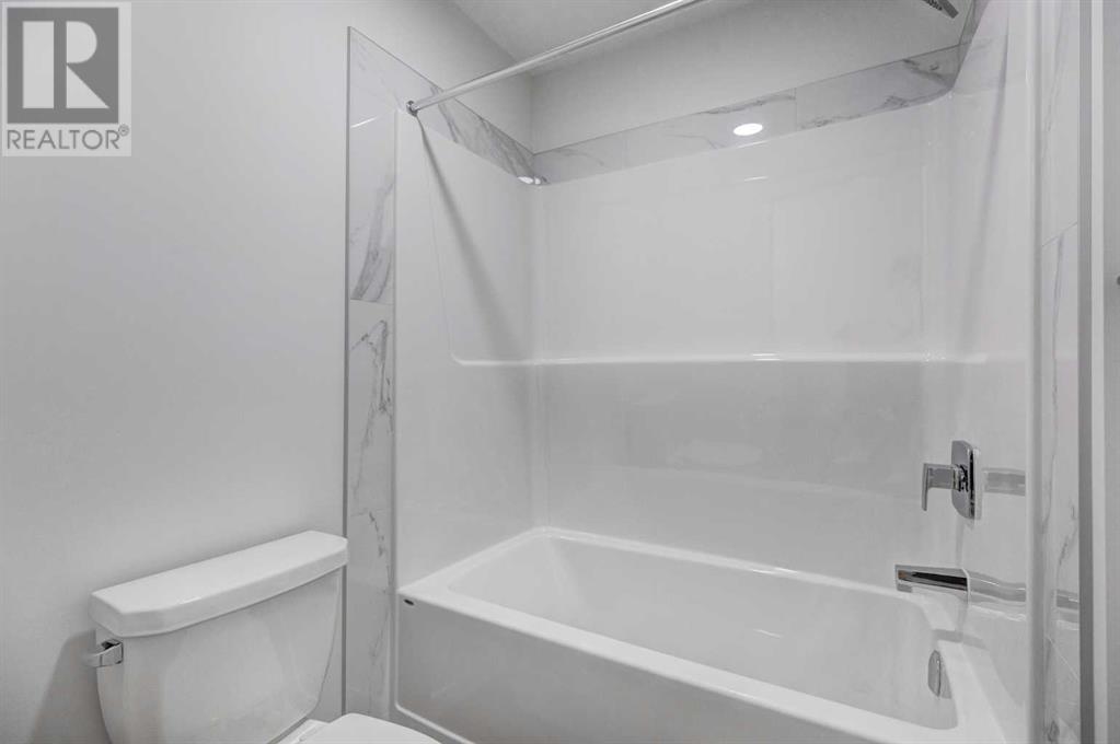 Single Family House for Sale in  Silver Spruce Court SW Silverado Calgary 