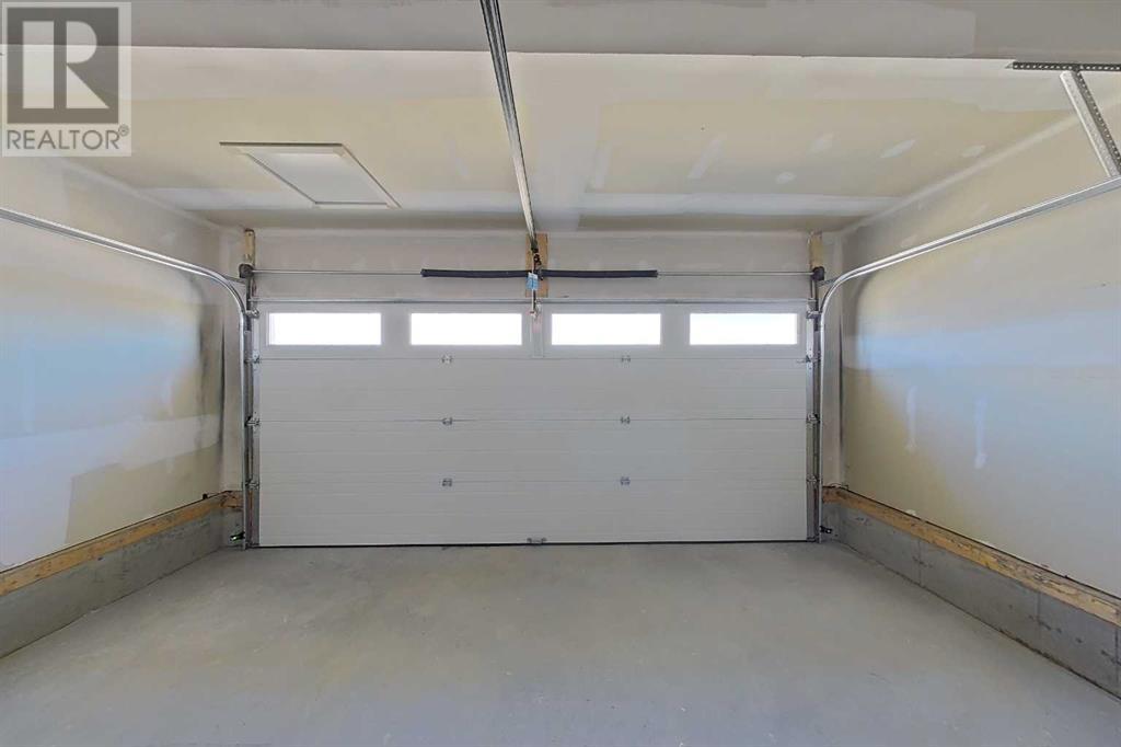 Single Family House for Sale in  Silver Spruce Court SW Silverado Calgary 