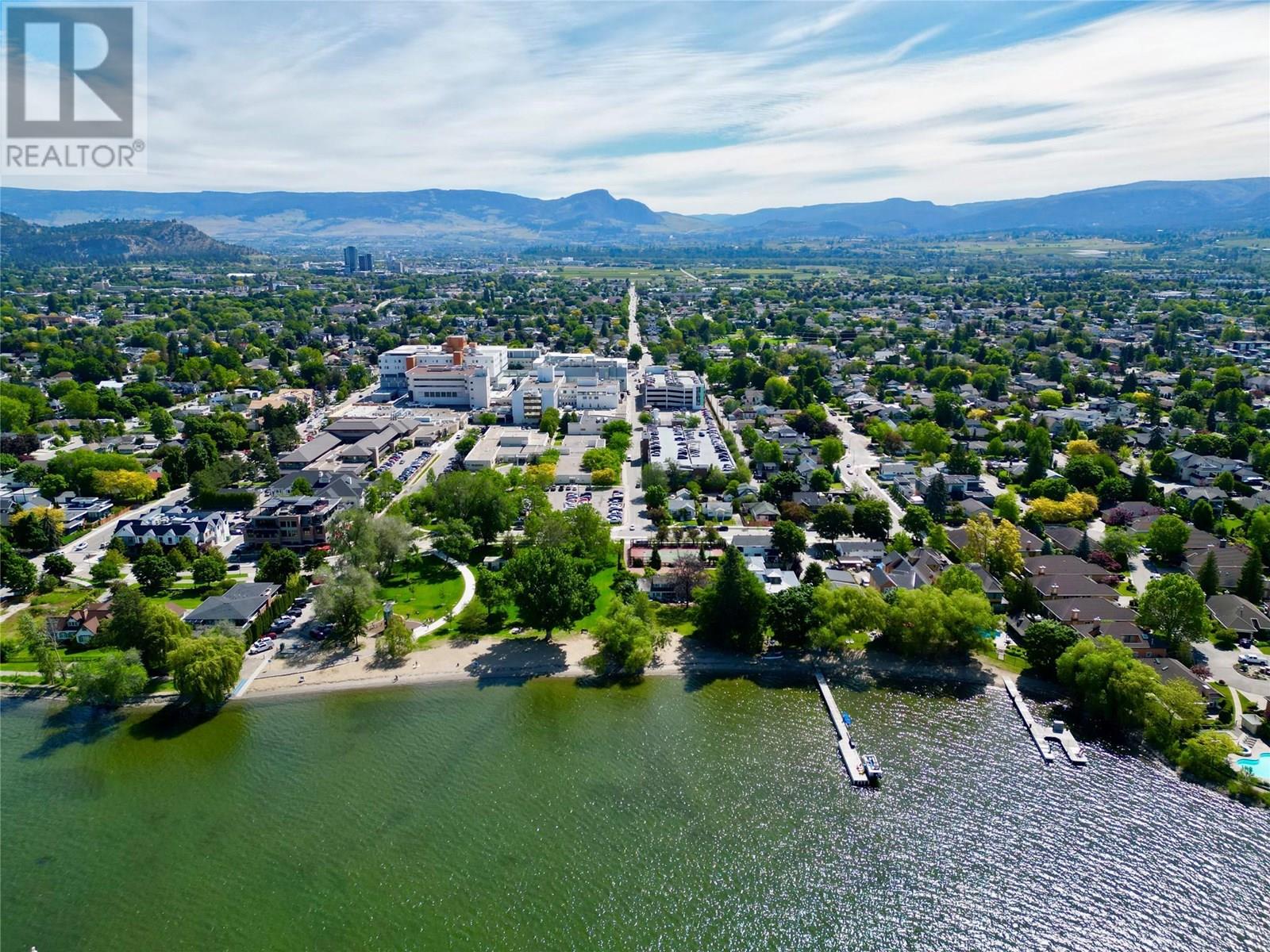 Photo 7 of 2257 Richter Street, Kelowna BC