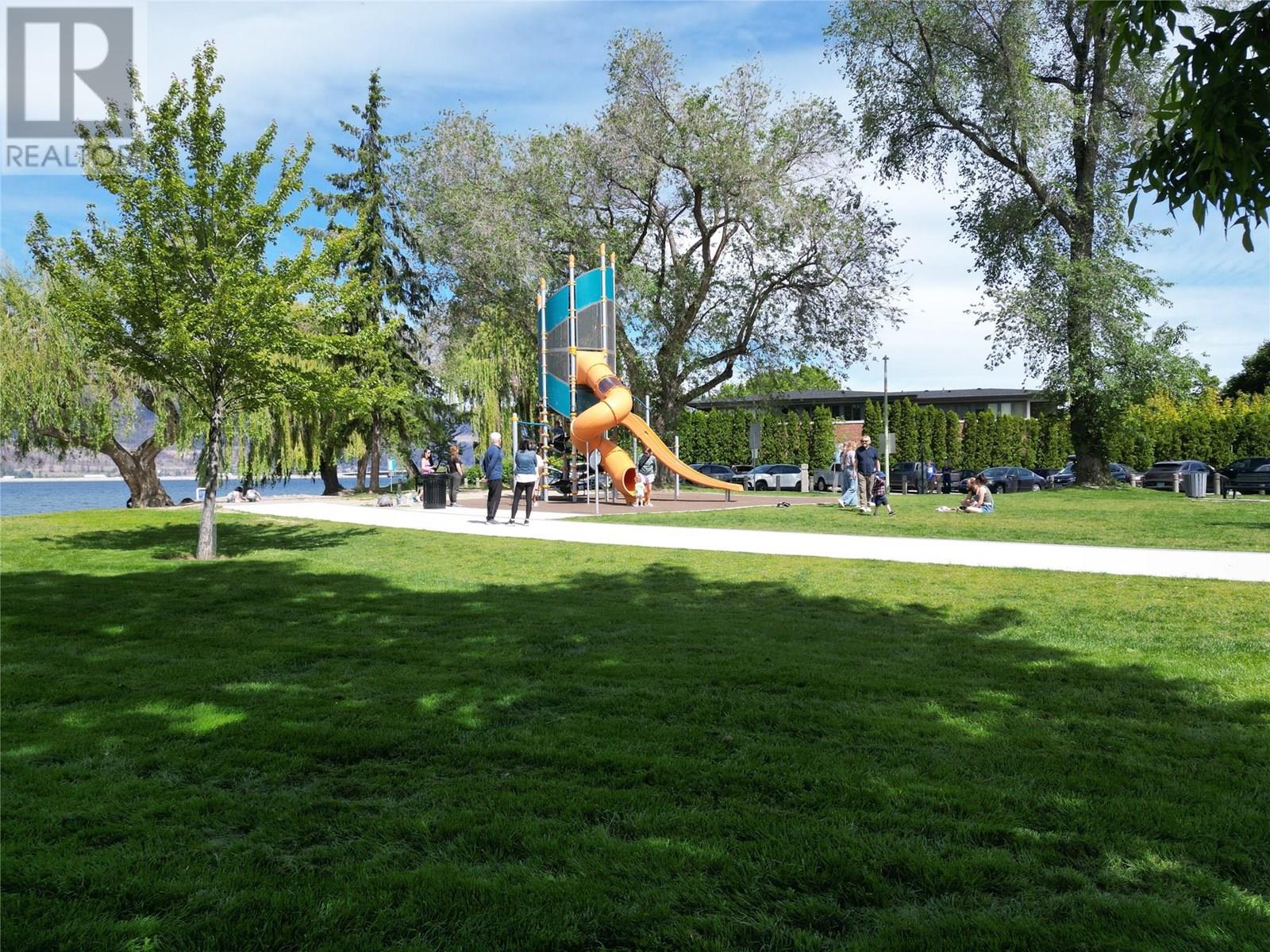 Photo 13 of 2257 Richter Street, Kelowna BC