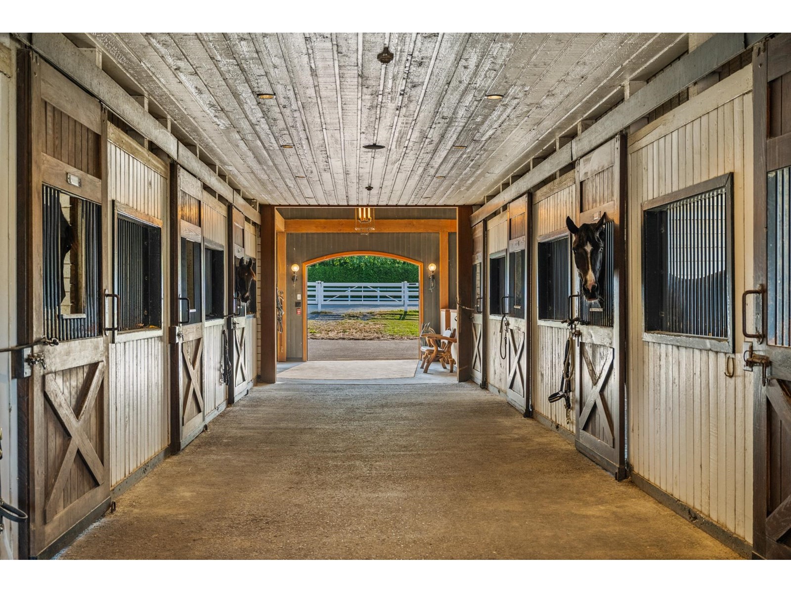 6895 272 STREET, Langley