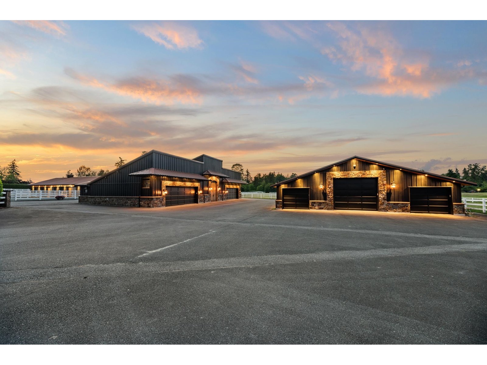 6895 272 STREET, Langley