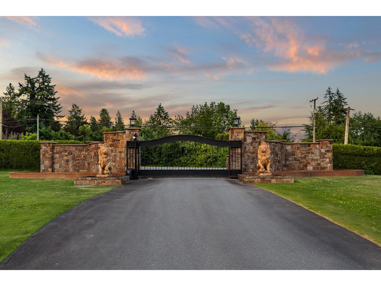 6895 272 STREET, Langley