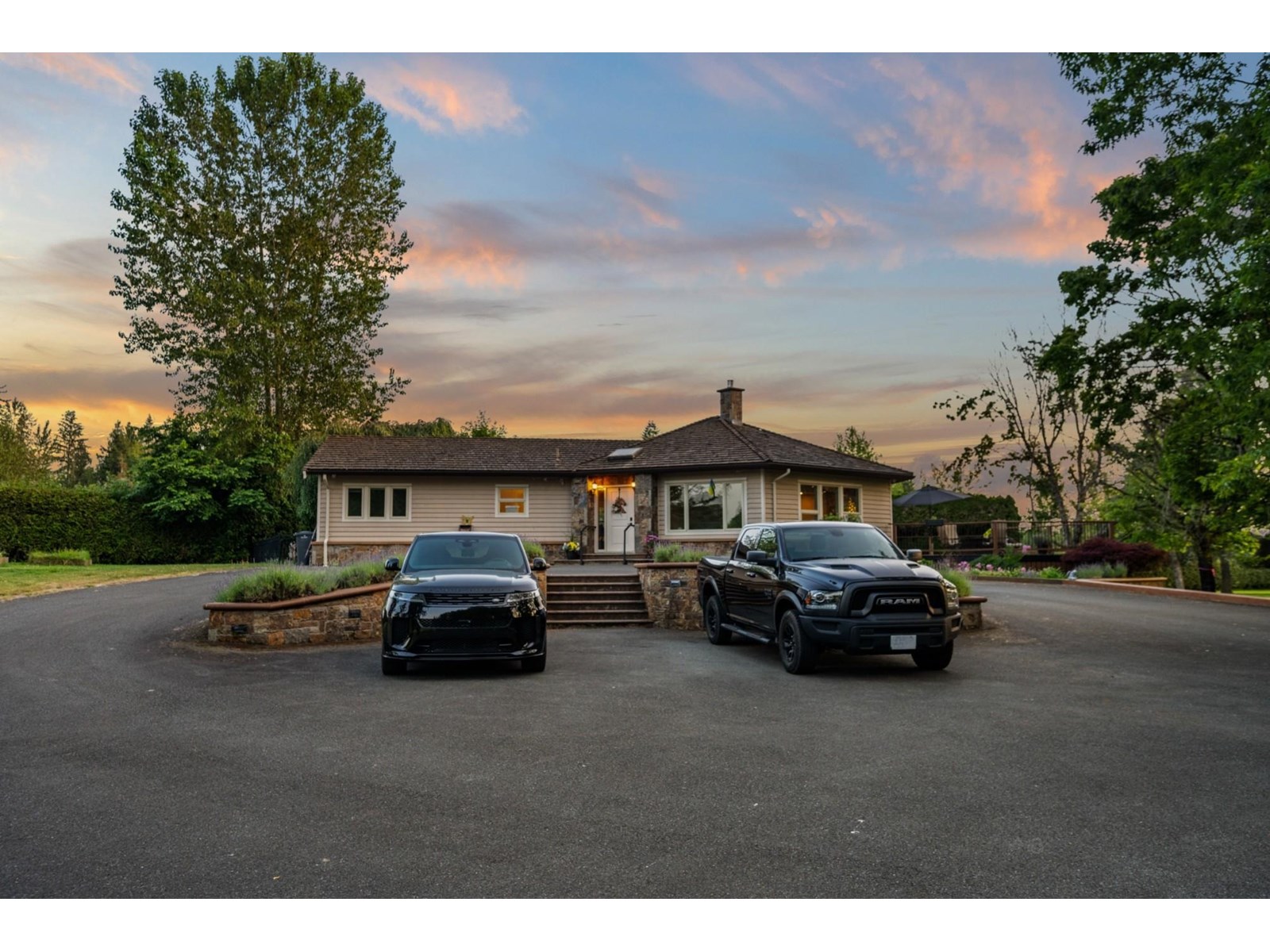 6895 272 STREET, Langley