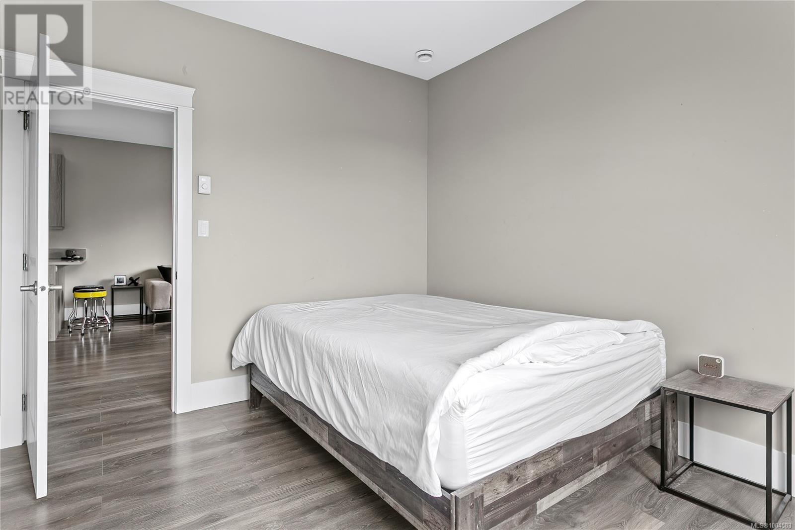 Photo 31 of 1430 Payton Pl, Saanich BC