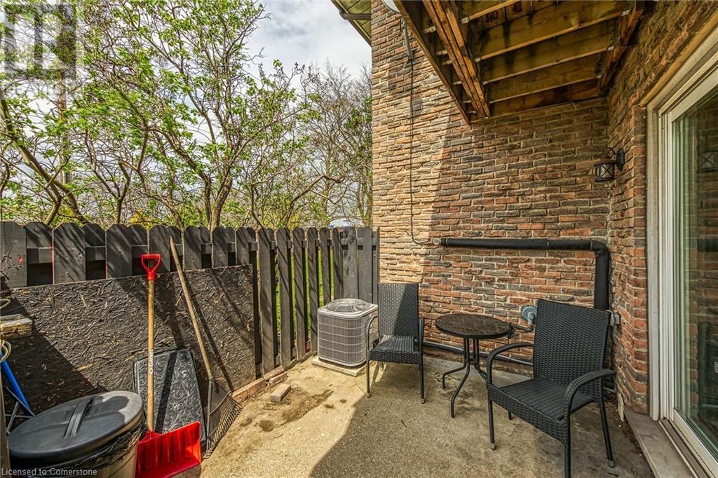 Photo 25 of 977 Francis Road Unit 2, Burlington ON