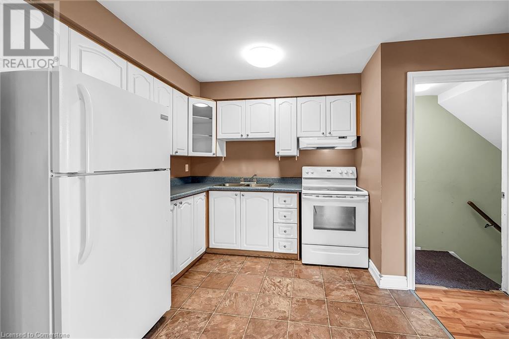 Photo 35 of 977 Francis Road Unit 2, Burlington ON