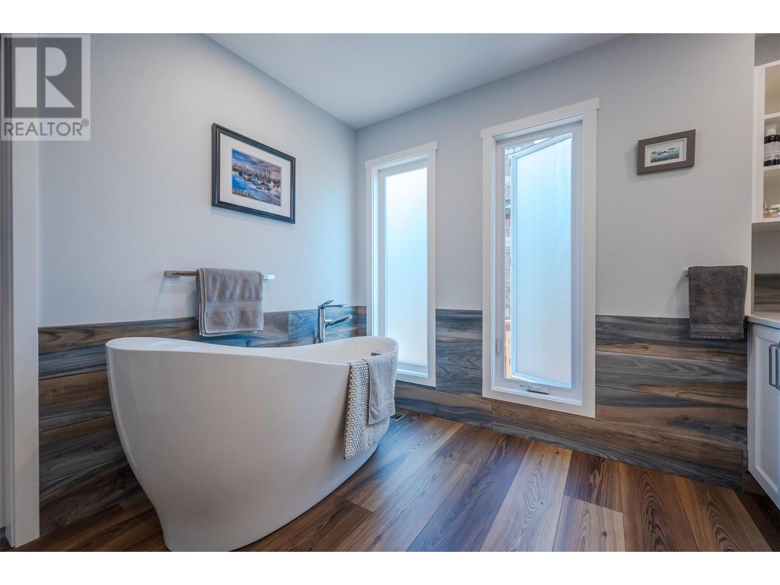 153 WESTVIEW Drive, Penticton