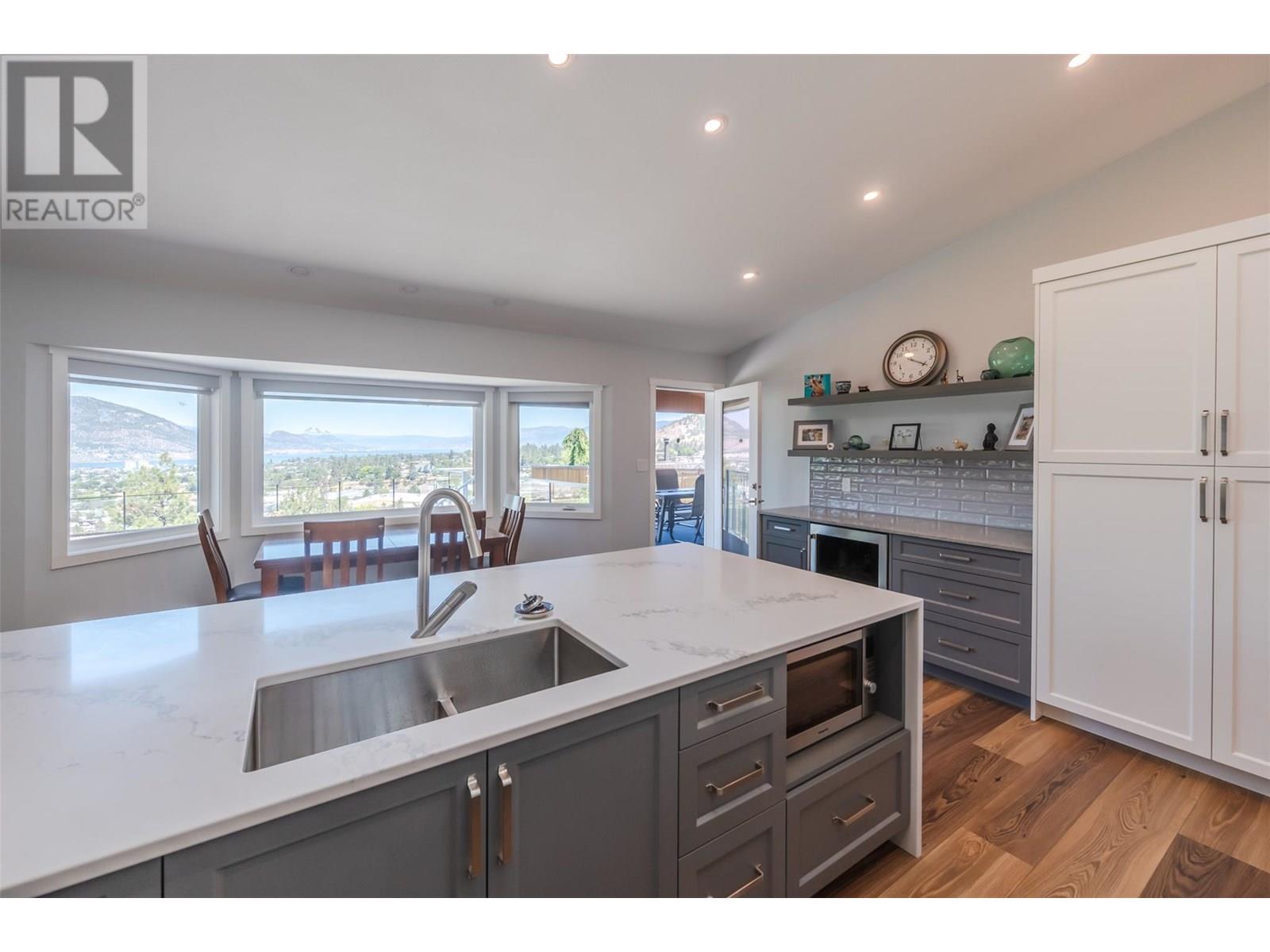153 WESTVIEW Drive, Penticton