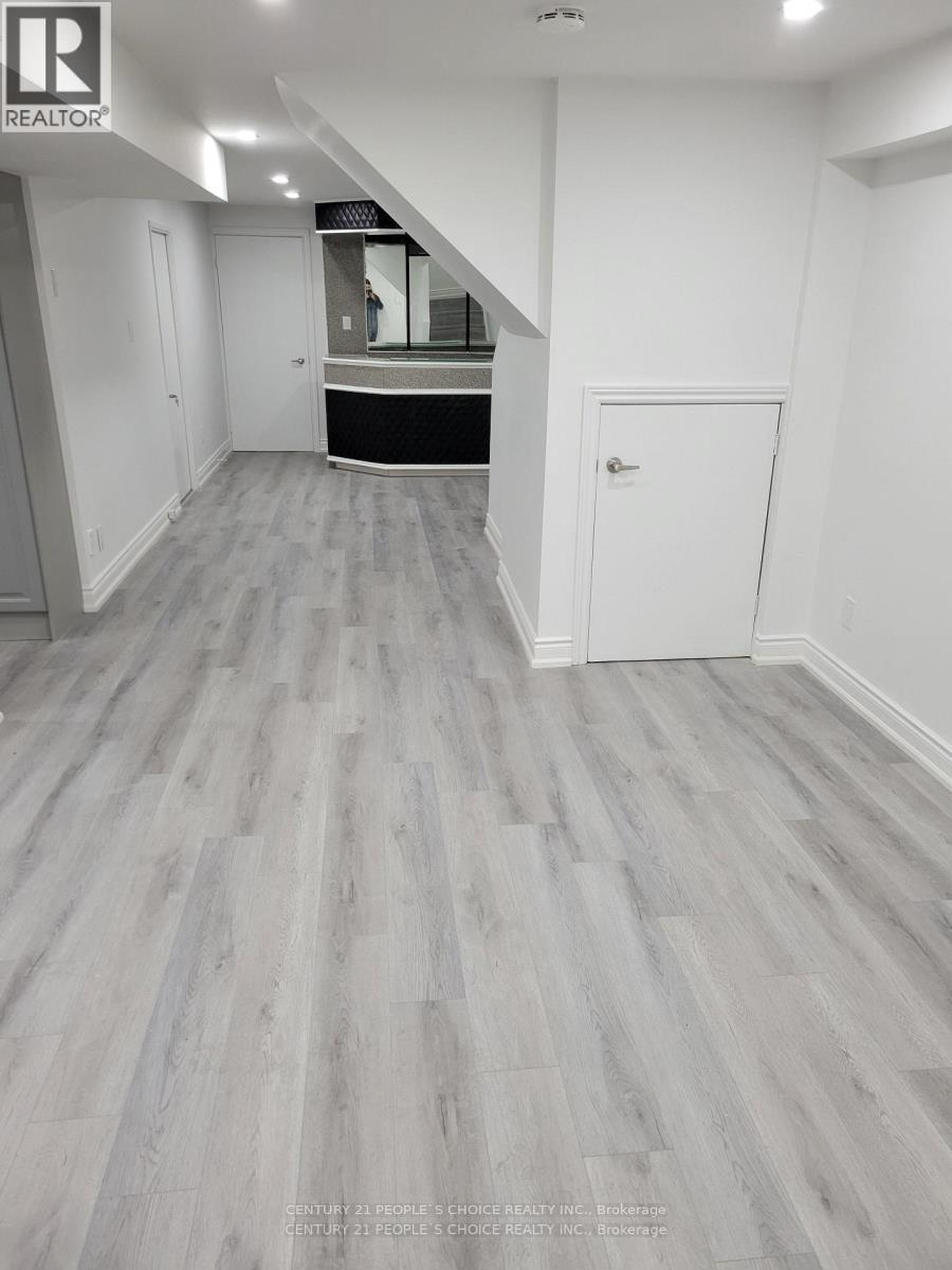 Single Family House for Sale in BSMT   NIPISSING CRESCENT Brampton (Westgate) 