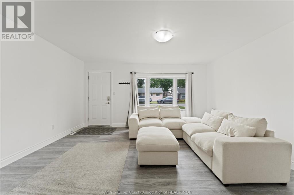 Photo 7 of 3357 Bliss Road, Windsor ON