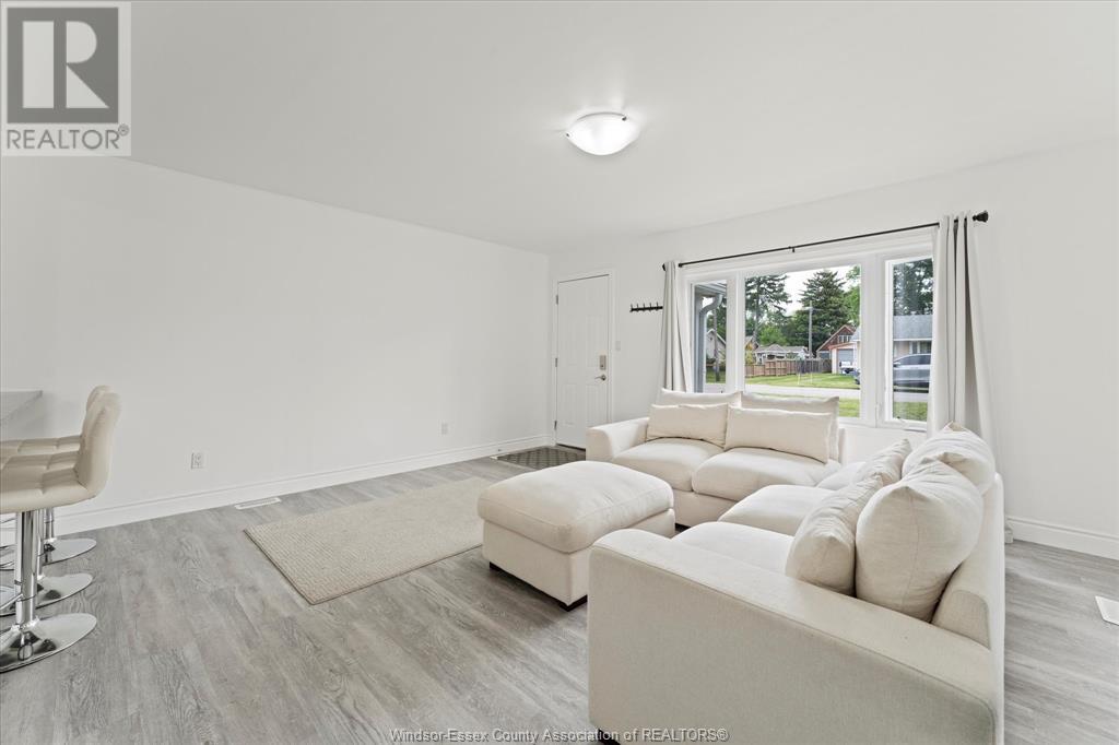 Photo 8 of 3357 Bliss Road, Windsor ON