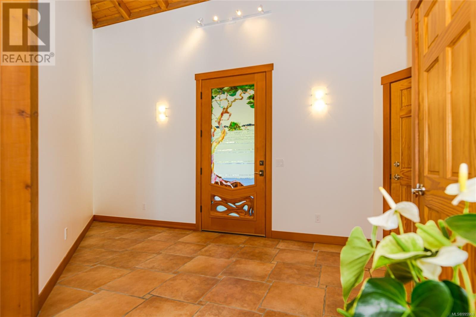 224 Pringle Farm Rd, Salt Spring