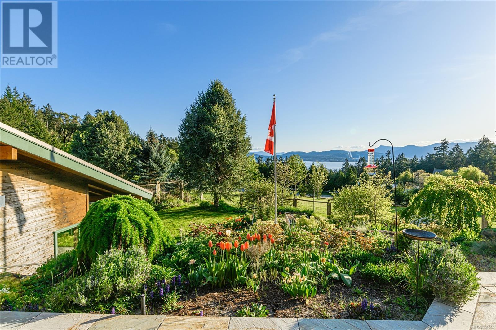 224 Pringle Farm Rd, Salt Spring