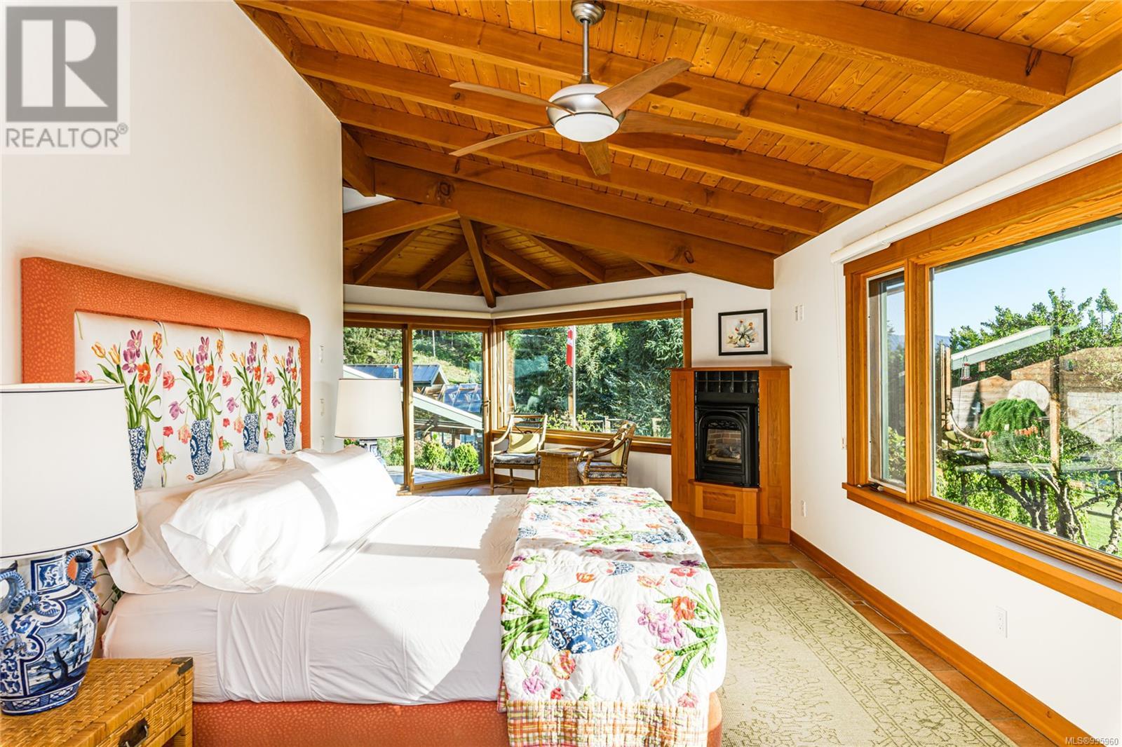 224 Pringle Farm Rd, Salt Spring
