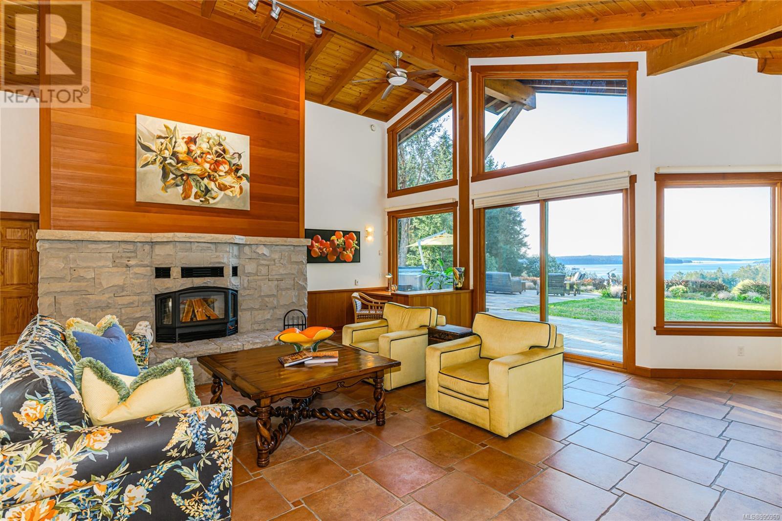 224 Pringle Farm Rd, Salt Spring