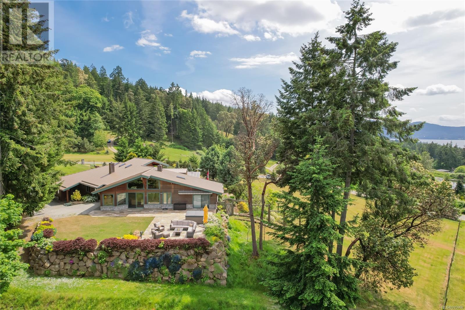 224 Pringle Farm Rd, Salt Spring