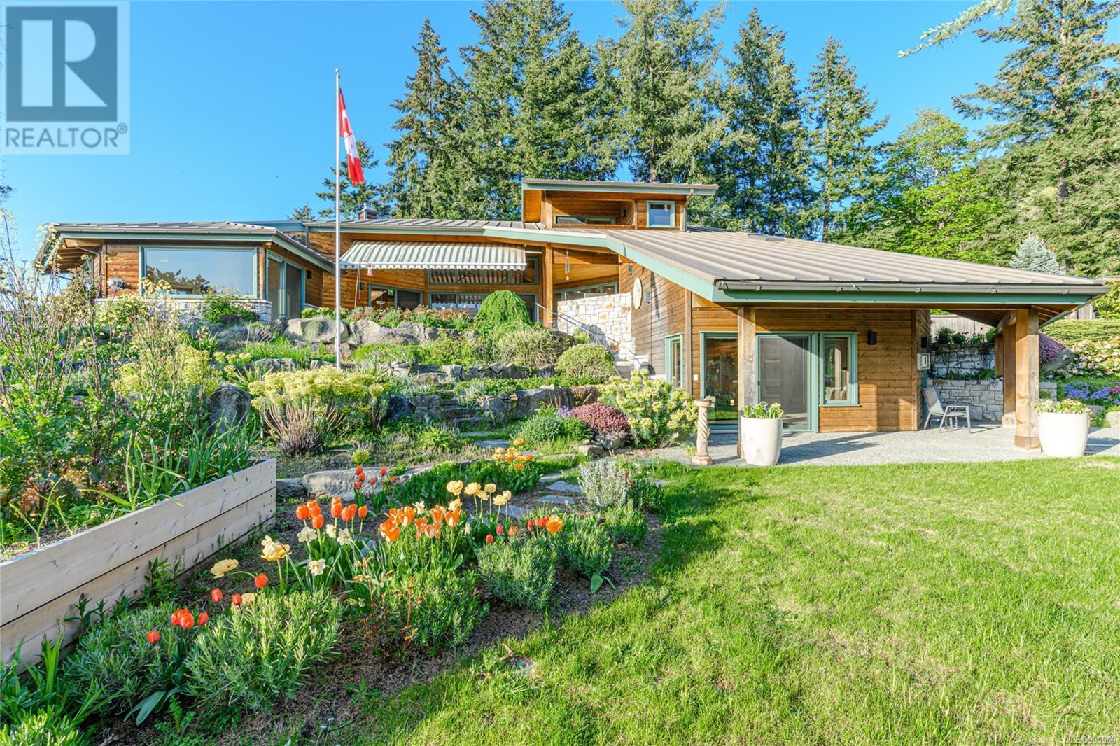 224 Pringle Farm Rd, Salt Spring