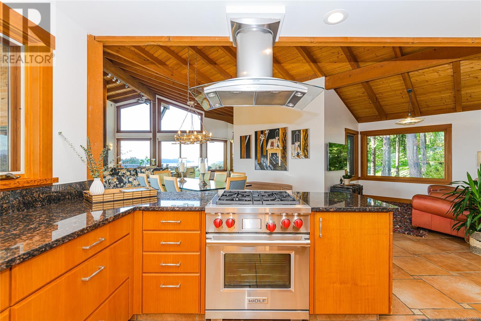 224 Pringle Farm Rd, Salt Spring