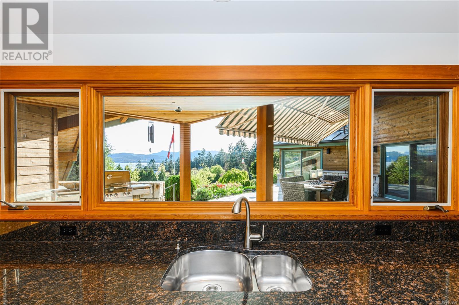 224 Pringle Farm Rd, Salt Spring