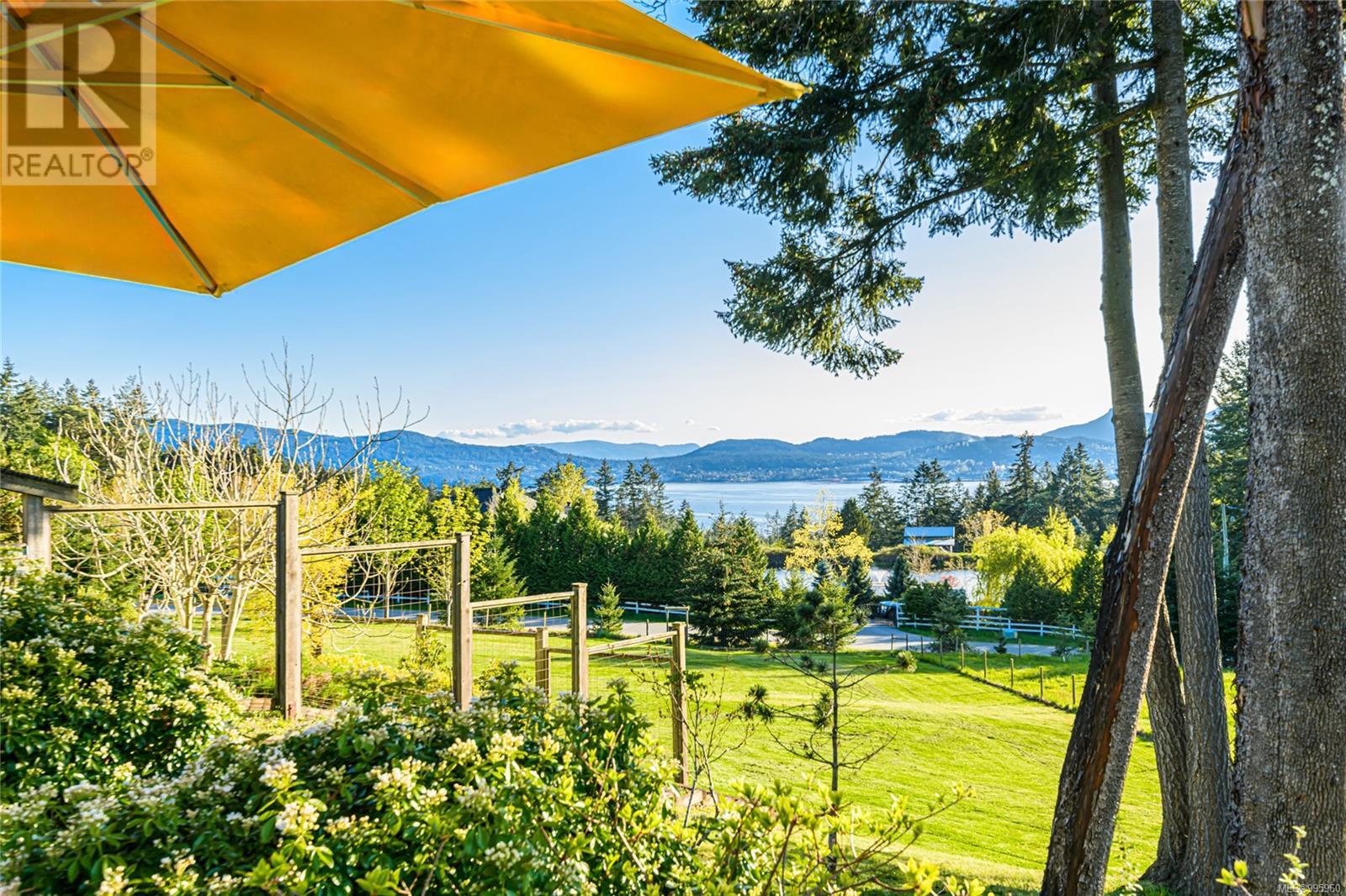 224 Pringle Farm Rd, Salt Spring