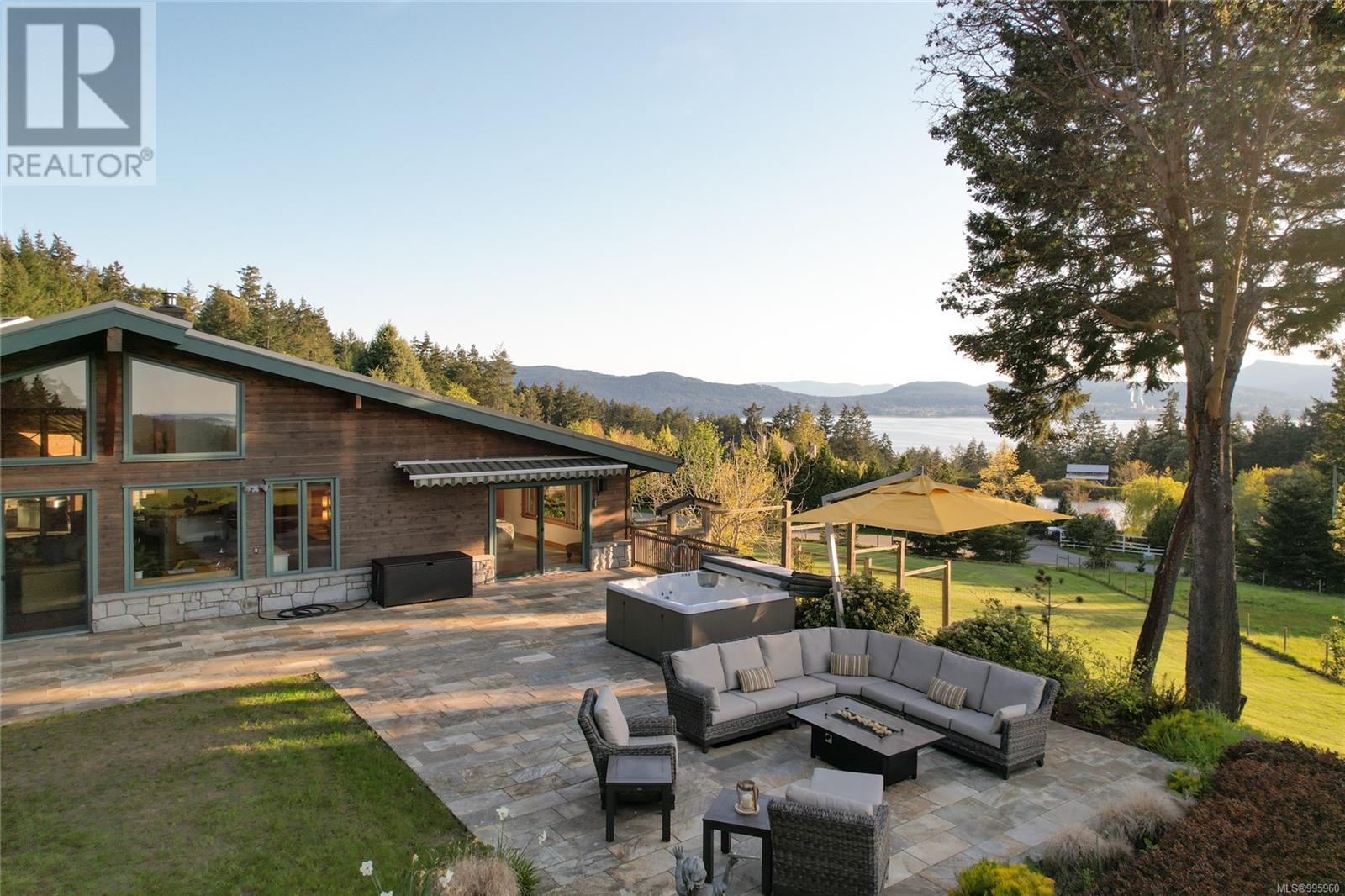 224 Pringle Farm Rd, Salt Spring