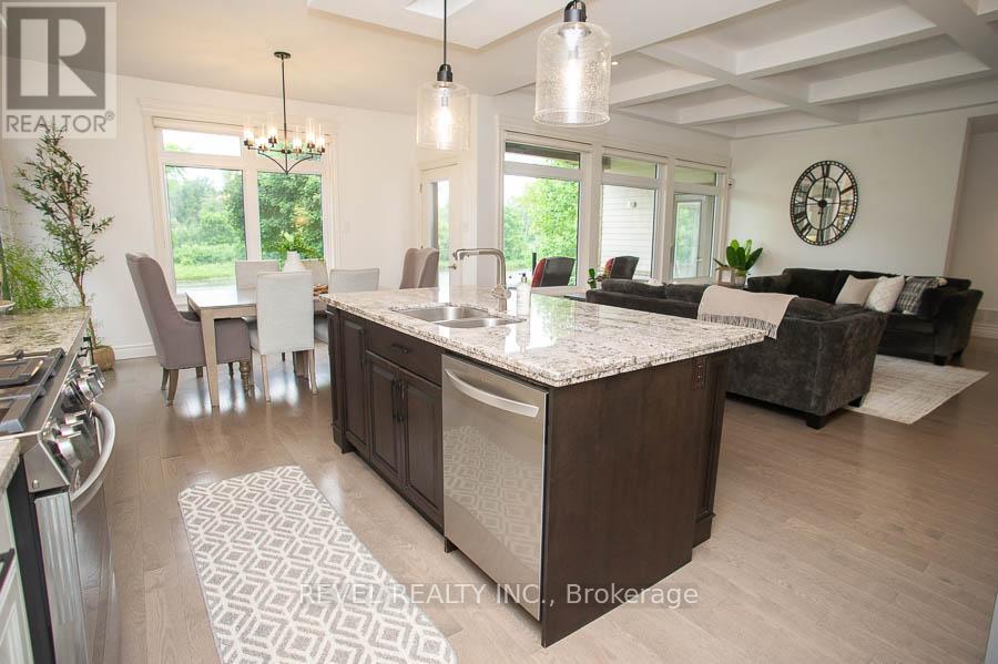 Photo 14 of 6 158 Willow Street, Brant ON