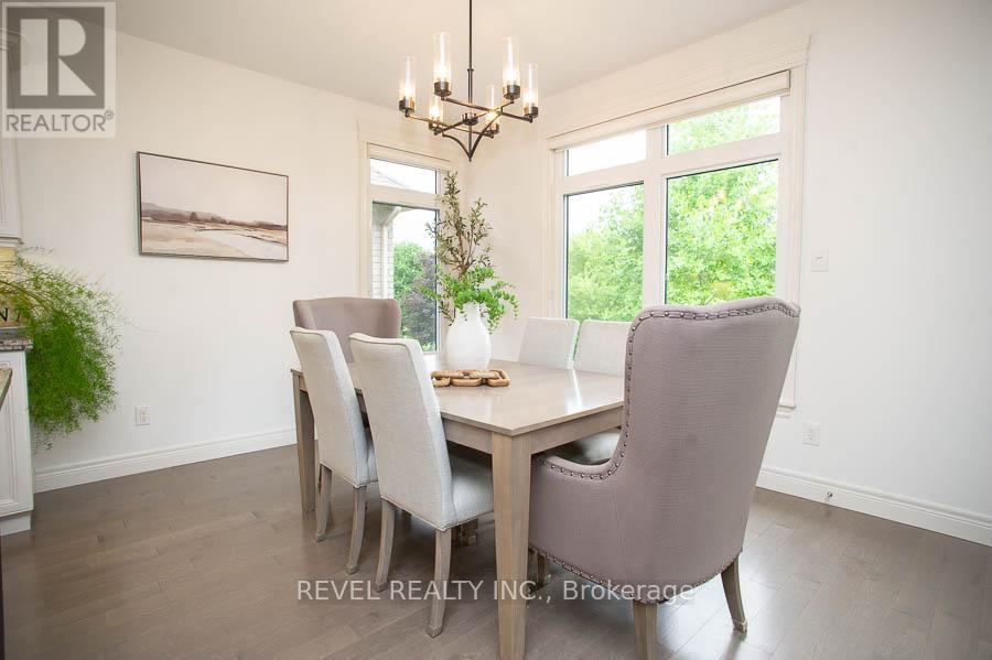 Photo 25 of 6 158 Willow Street, Brant ON