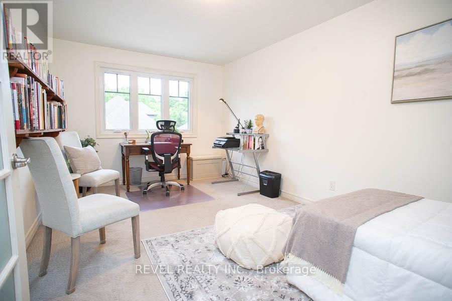 Photo 31 of 6 158 Willow Street, Brant ON