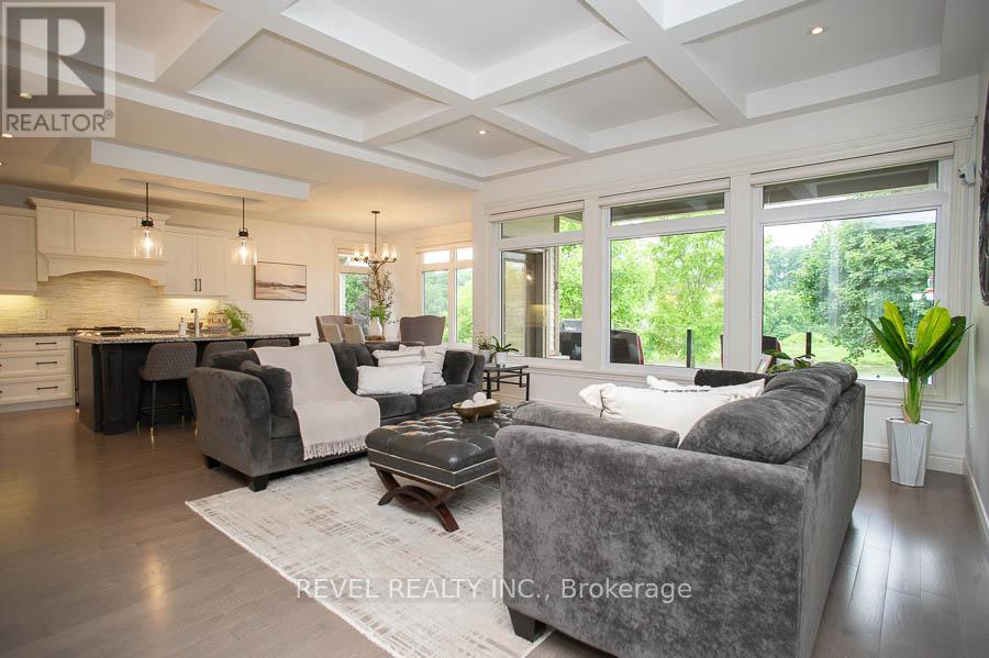 Photo 18 of 6 158 Willow Street, Brant ON