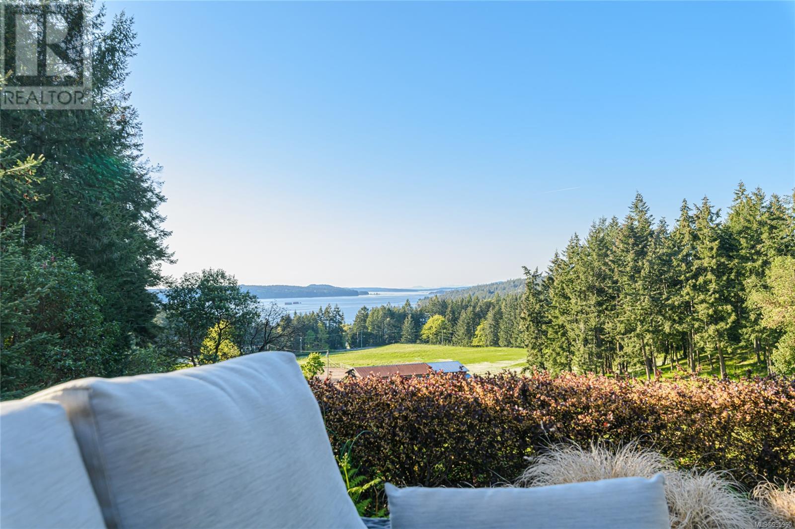 224 Pringle Farm Rd, Salt Spring