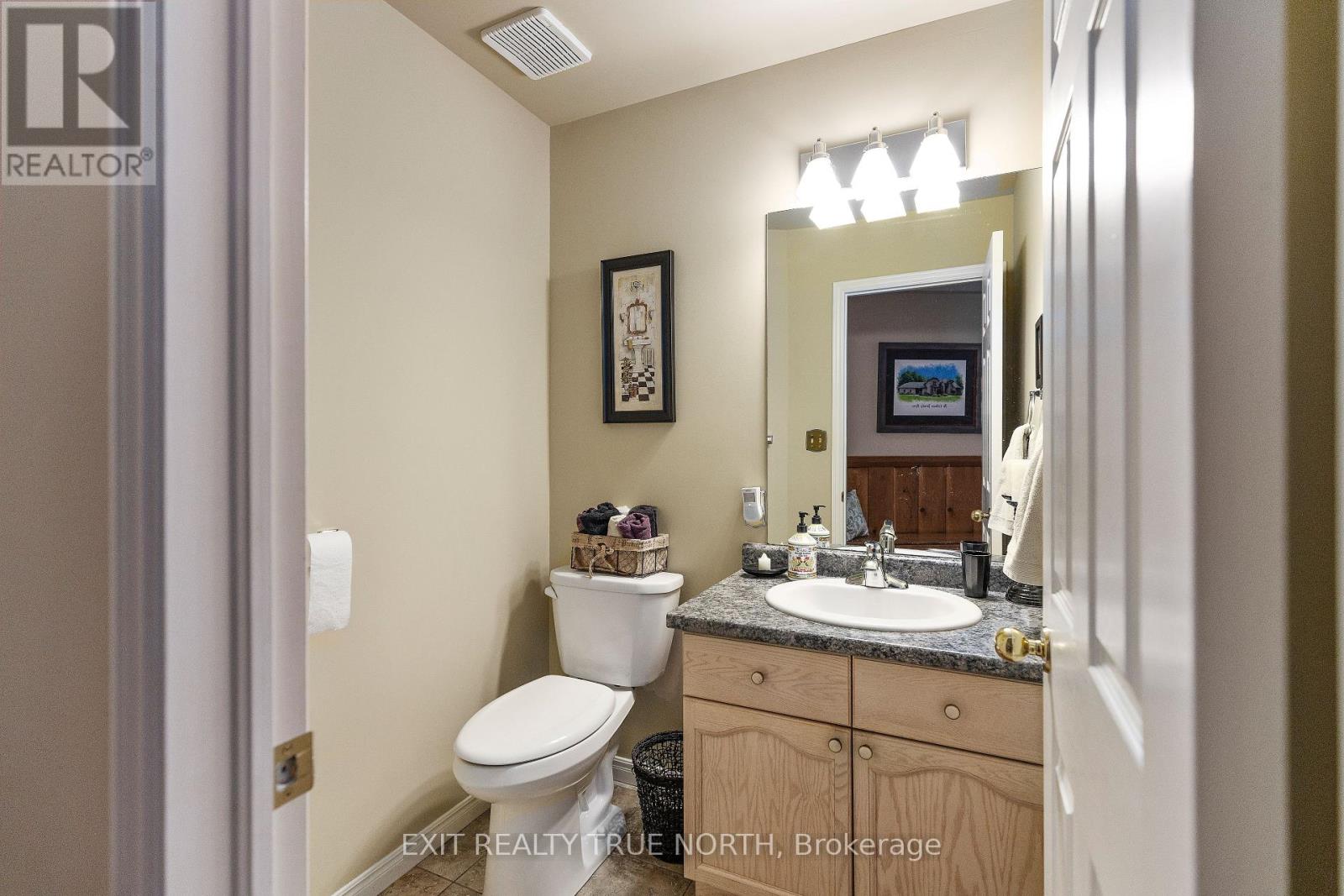 Photo 5 of 73 Birkshire Place, Sault Ste Marie ON