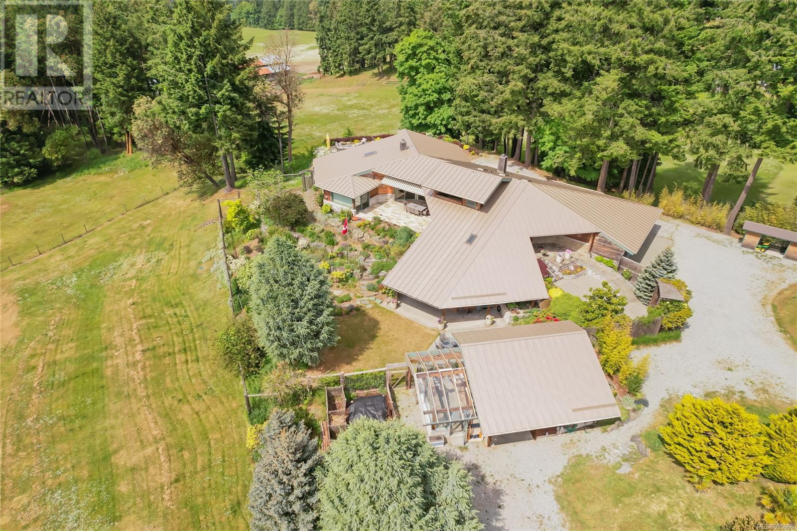 224 Pringle Farm Rd, Salt Spring