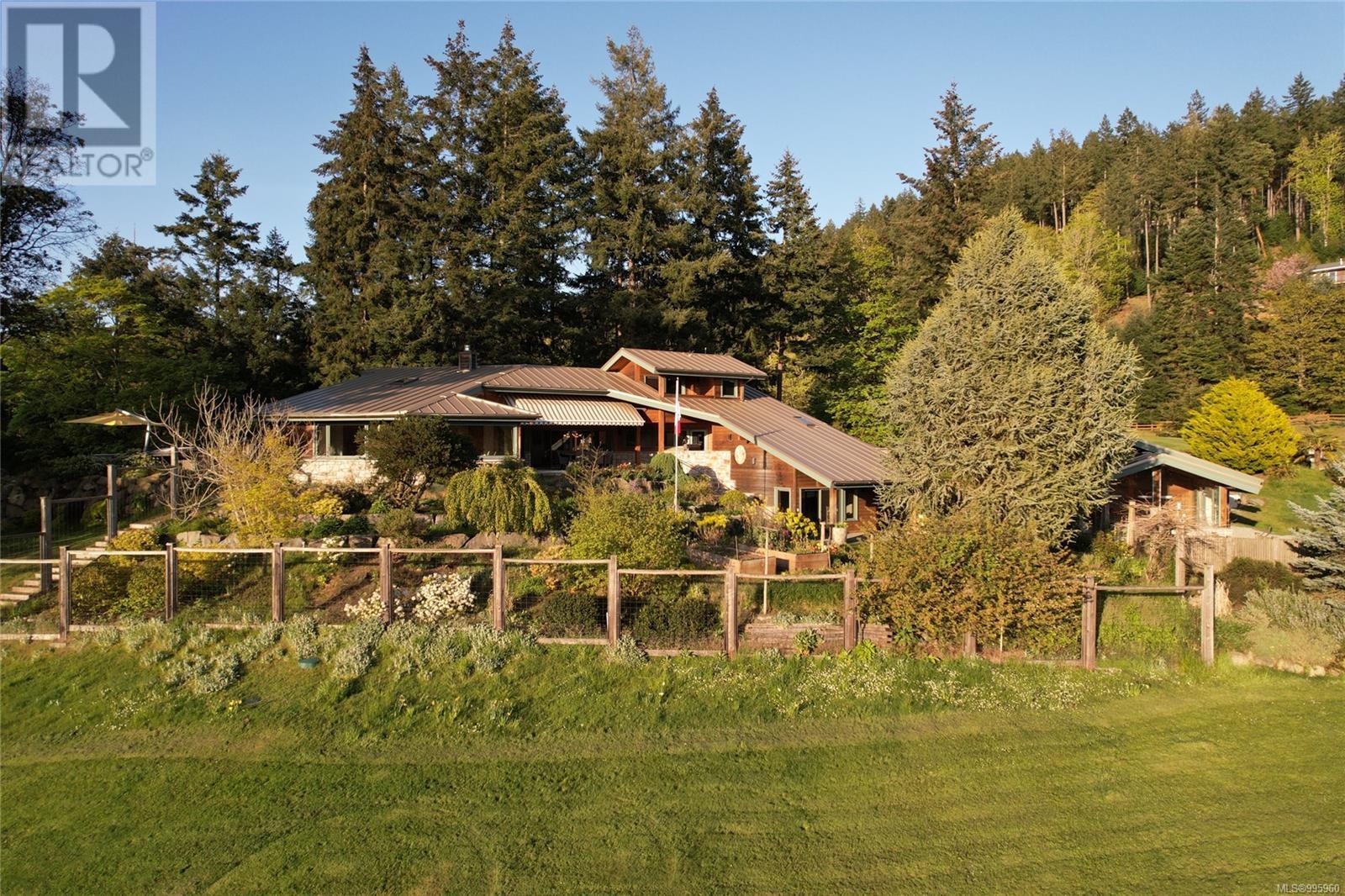 224 Pringle Farm Rd, Salt Spring