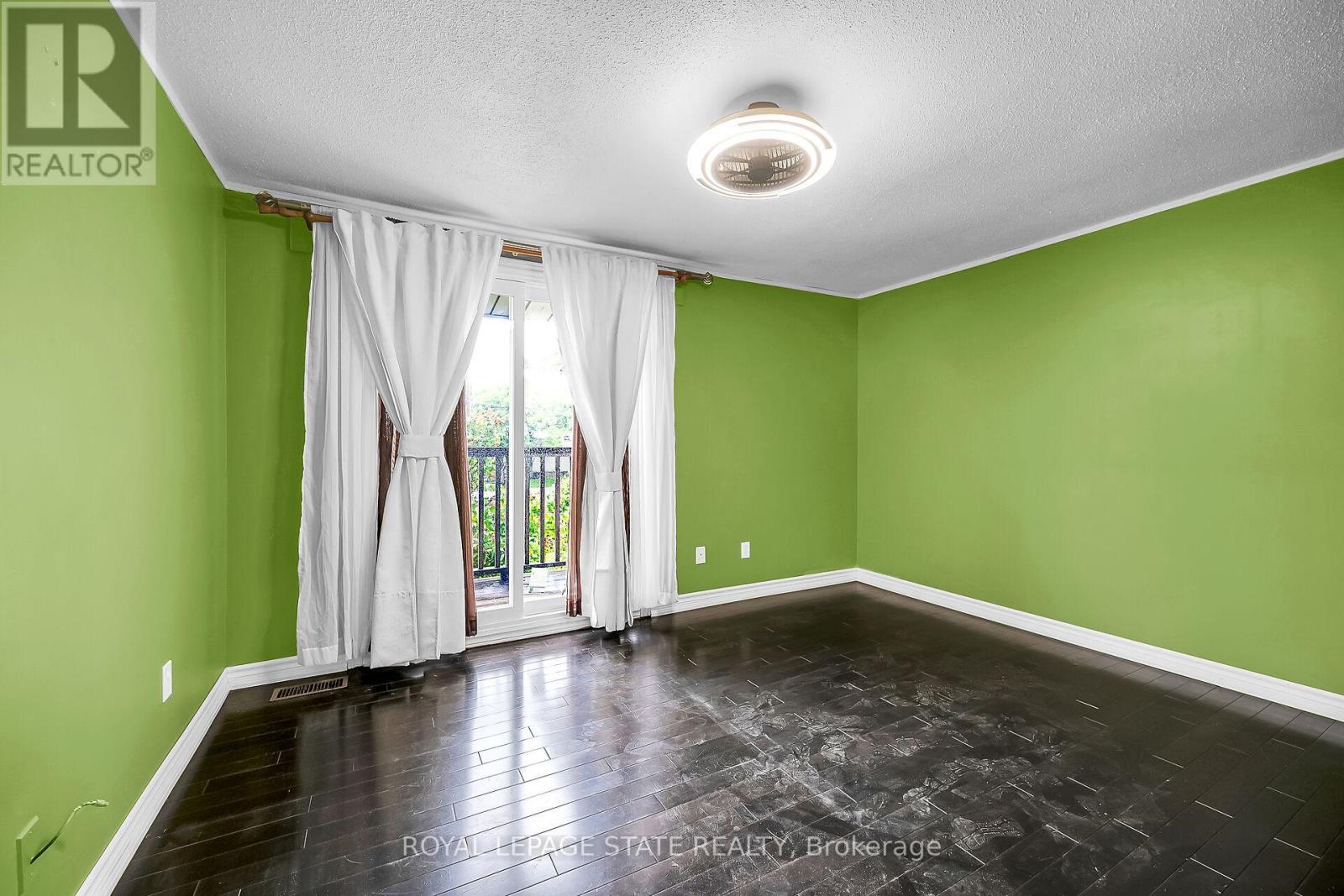 Photo 34 of 2 977 Francis Road, Burlington ON