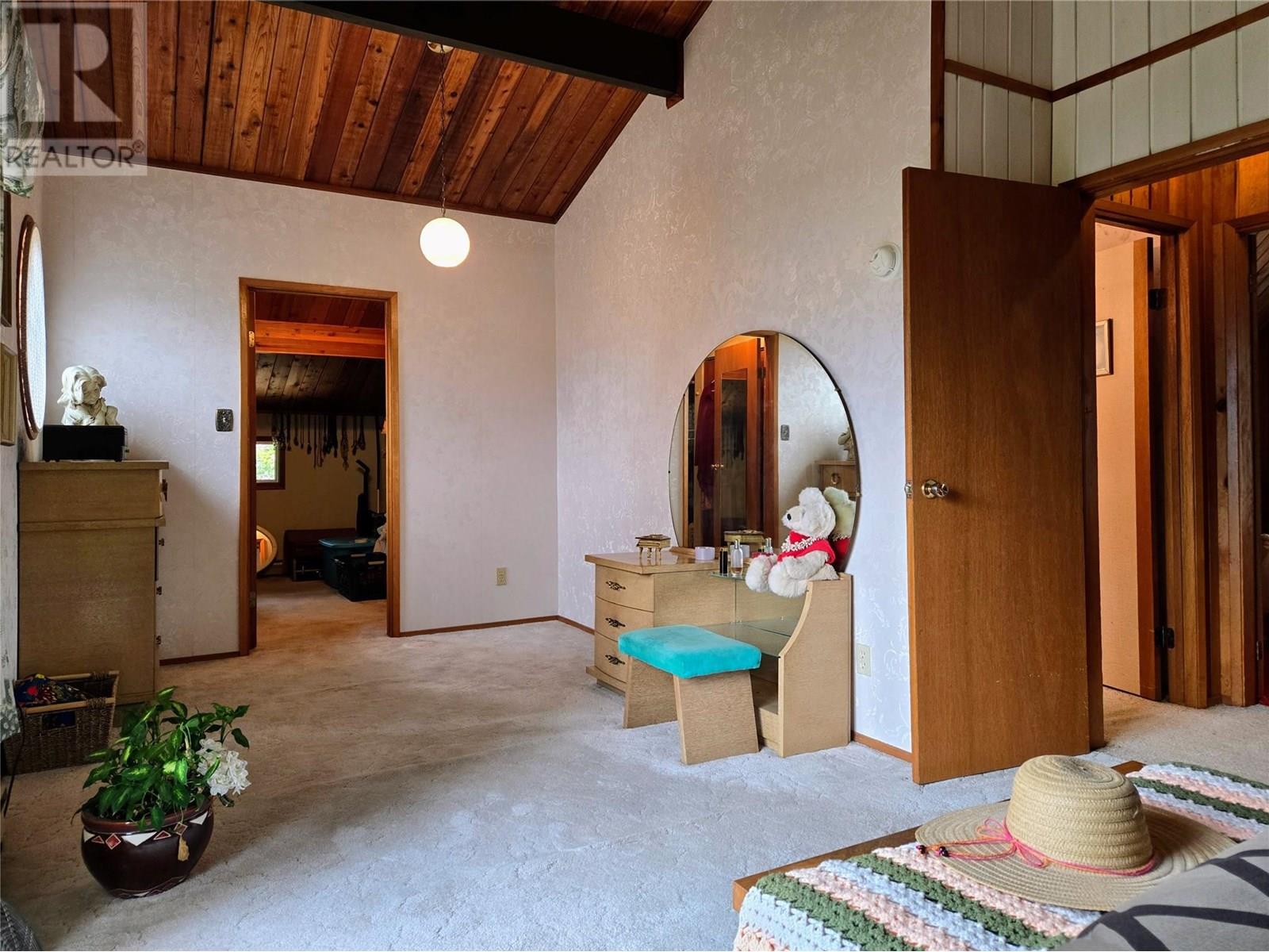 782 Lakeview Road, Invermere