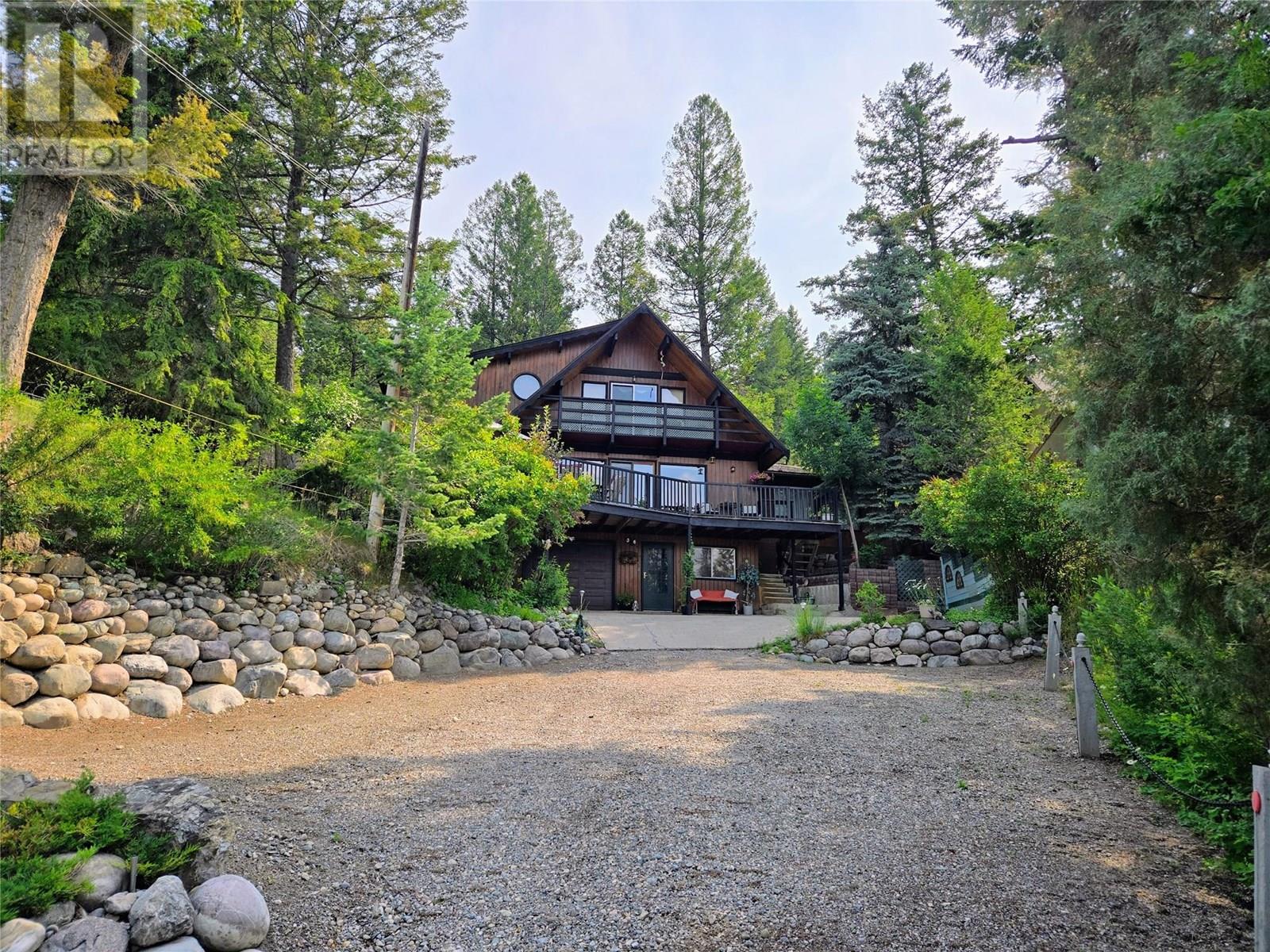 782 Lakeview Road, Invermere