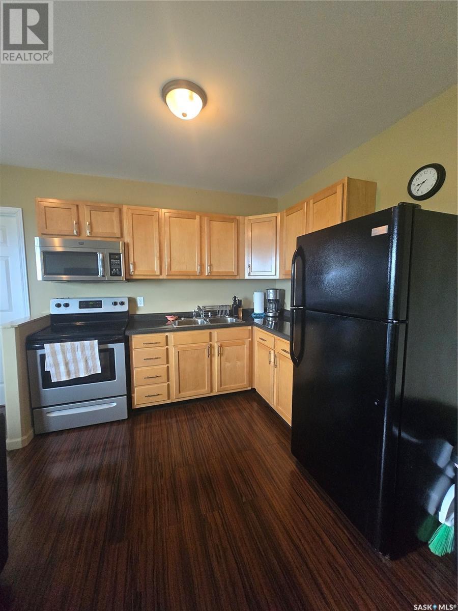 495 Second AVENUE - 24