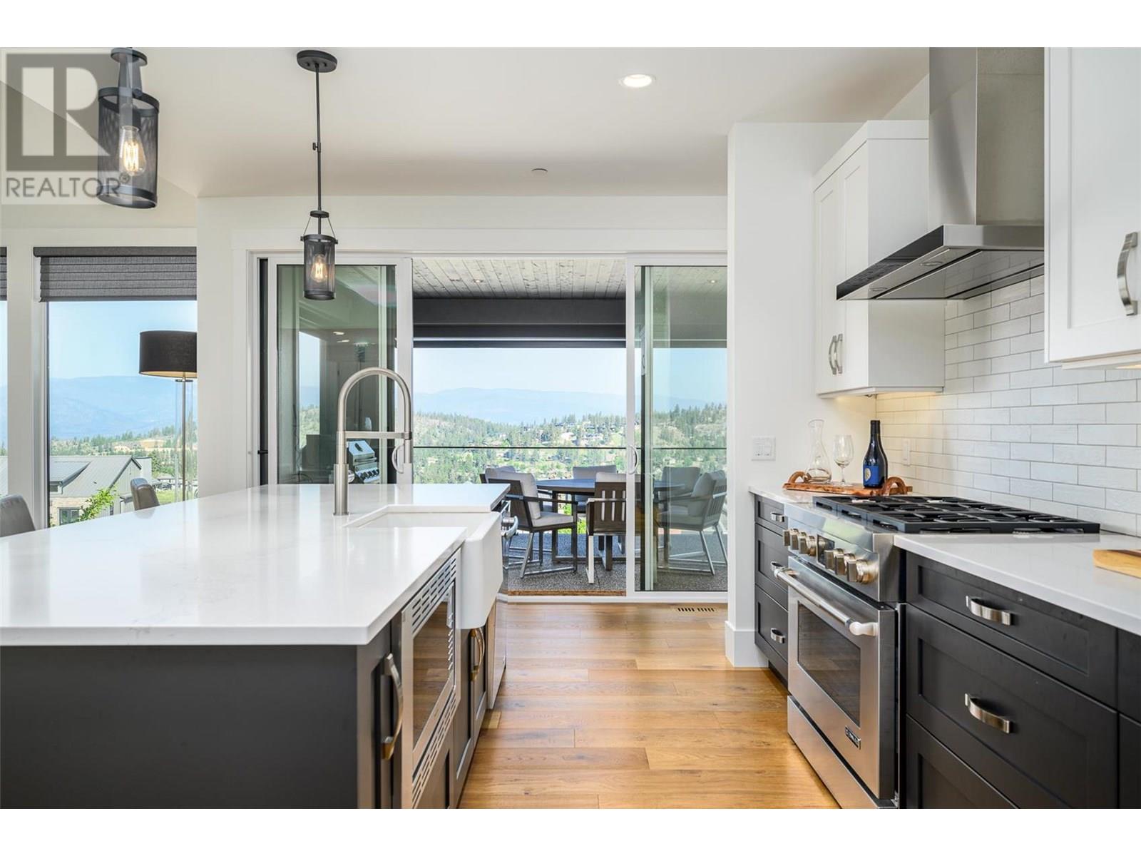  257 Ashcroft Court, Vernon